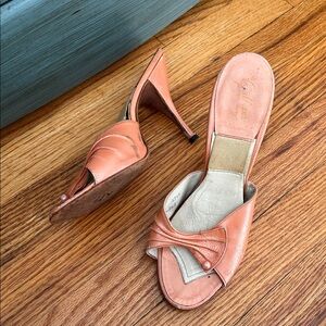 🇮🇹 John Galliano Vintage Peach Open-Toe Kitten Heels